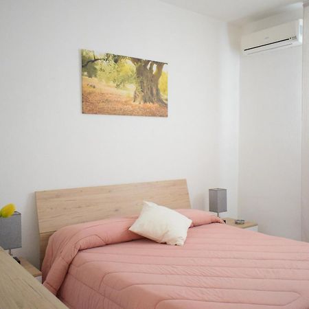 La Casa Del Carrubo Vila Cagliari Exterior foto