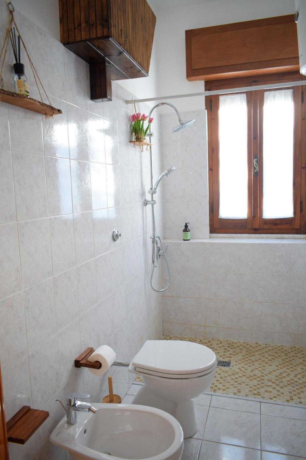La Casa Del Carrubo Vila Cagliari Exterior foto